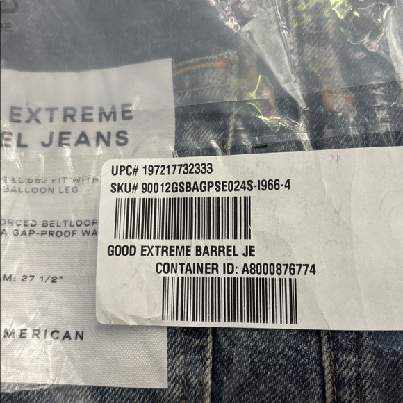 Good American - GOOD EXTREME BARREL JEANS - Picture 10 of 10